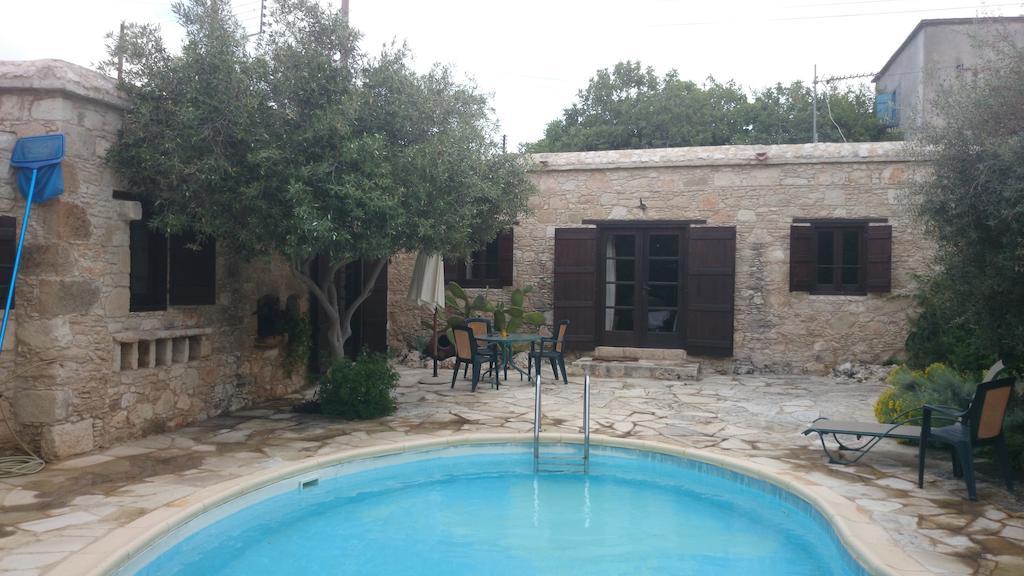 Kipseli Cottage 폴리스 객실 사진
